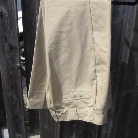 SALE!! mens size 30 work pants from Redkap - Picture 4 of 7